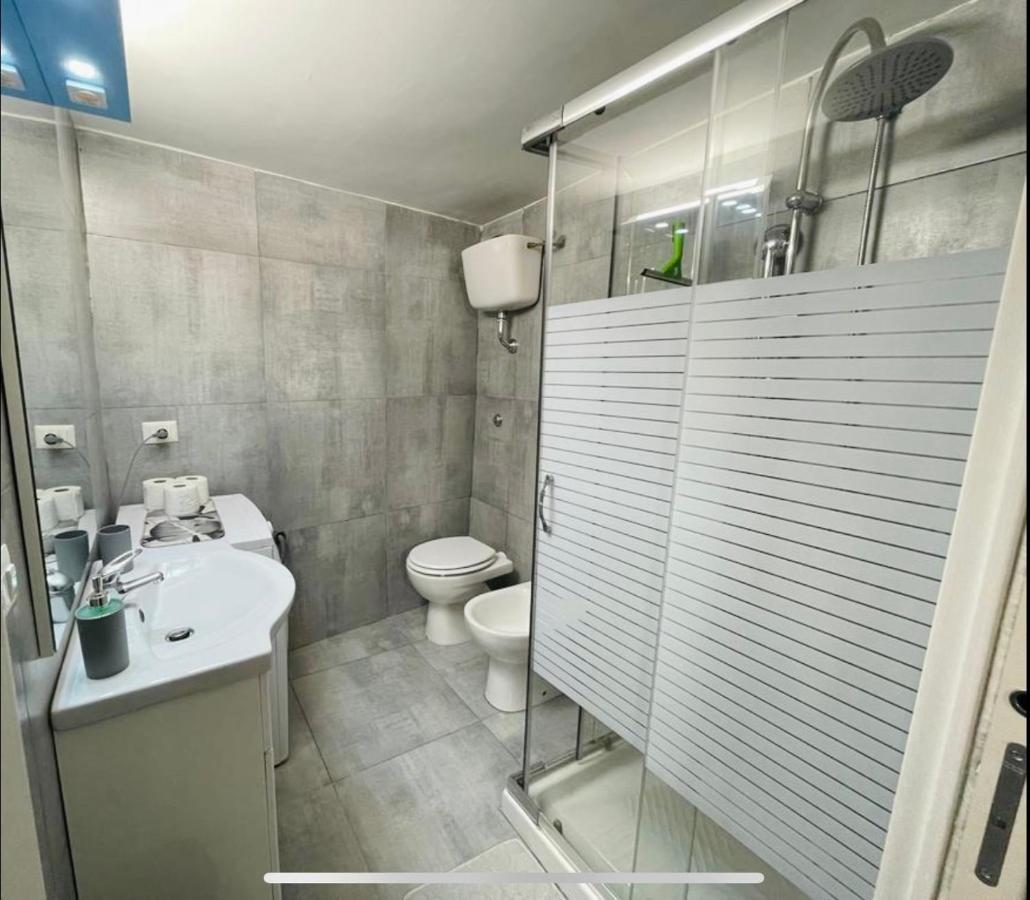 ナポリQs Houseアパートメント エクステリア 写真